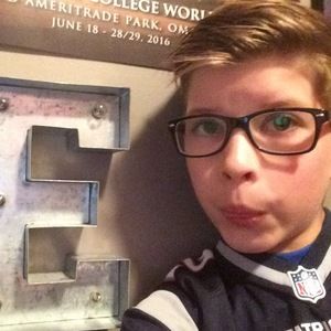 Meet your Posher, Ethan